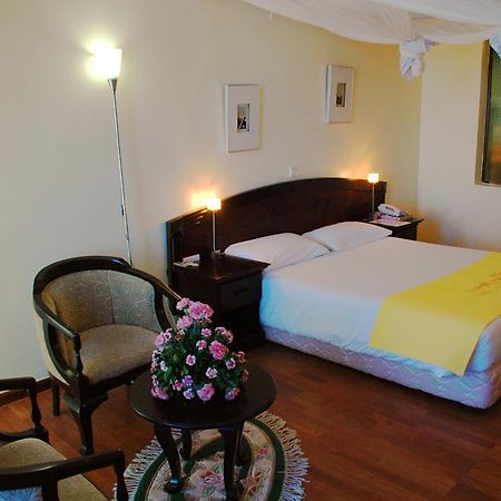 Giraffe Ocean View Hotel 다르에스살람 외부 사진