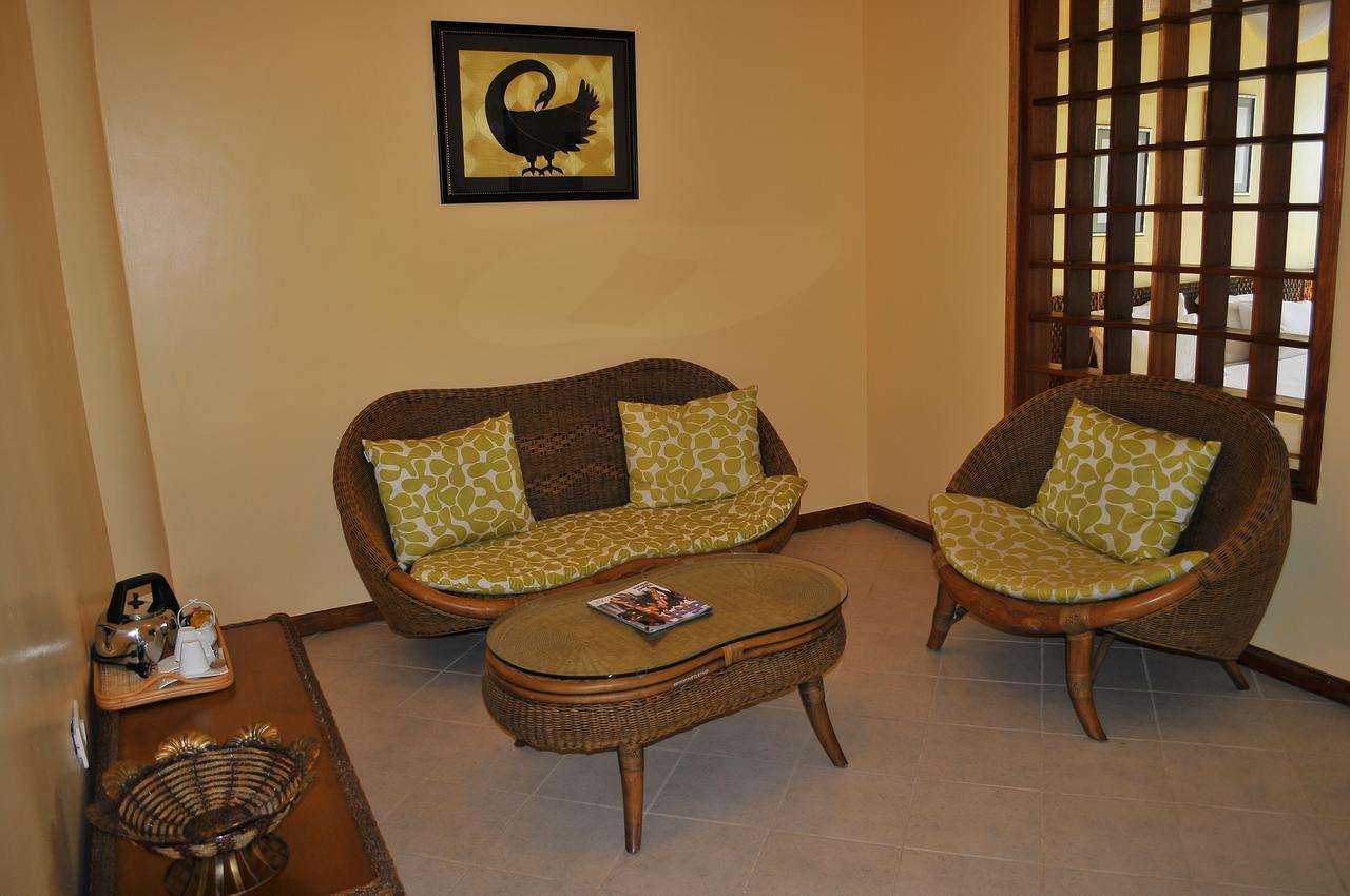 Giraffe Ocean View Hotel 다르에스살람 외부 사진