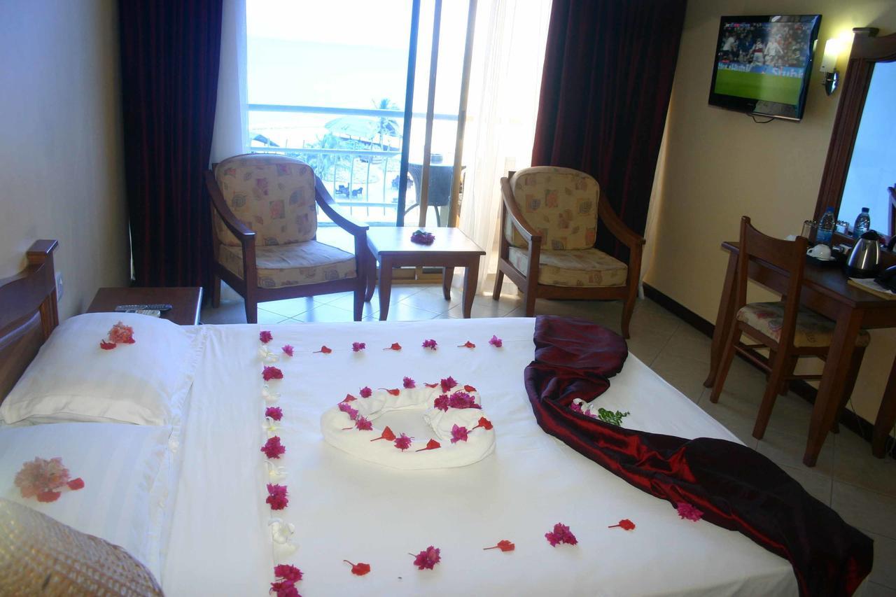 Giraffe Ocean View Hotel 다르에스살람 외부 사진