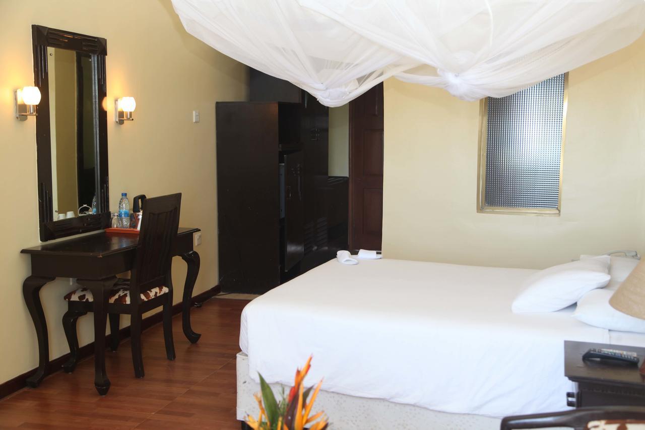 Giraffe Ocean View Hotel 다르에스살람 외부 사진